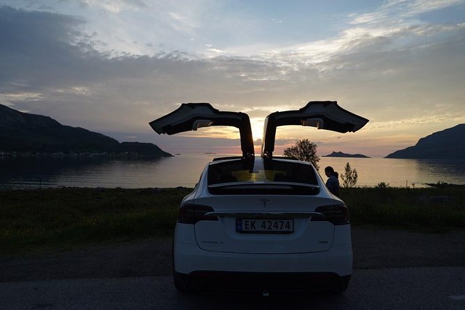 Midnightsun- Eco friendly Tesla Model X - Time for photographs, not just passing scenery