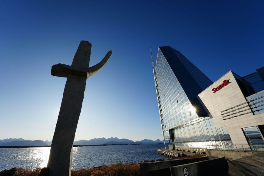 Molde: Atlantic Ocean Road and Tour of Bud Fishing Village - Eldhusøya and the first Atlantic Road photographs