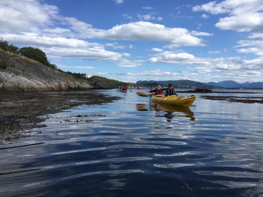 Molde - Guided kayak tour - Meeting at the activity center beside Thon Hotel