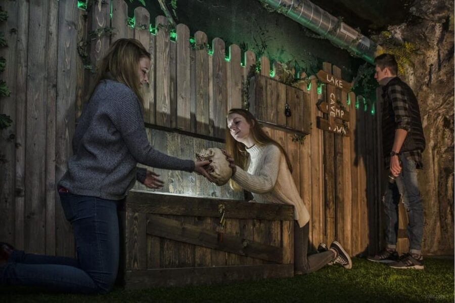 Molde: Serial Killer Escape Room Game - The debrief turns a near miss into useful fun