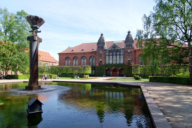 Monstour: A Self-Guided Audio Tour of Danish Folk Legends - How the VoiceMap format works in real use