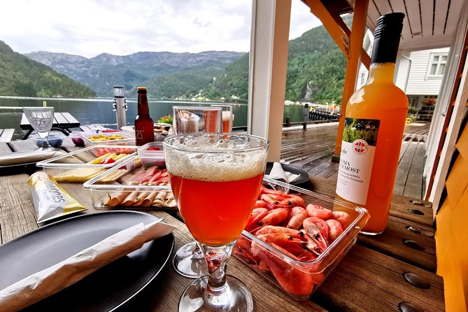 Mostraumen Private Pontoon Cruise - Stanghelle and the Bergen Railway return