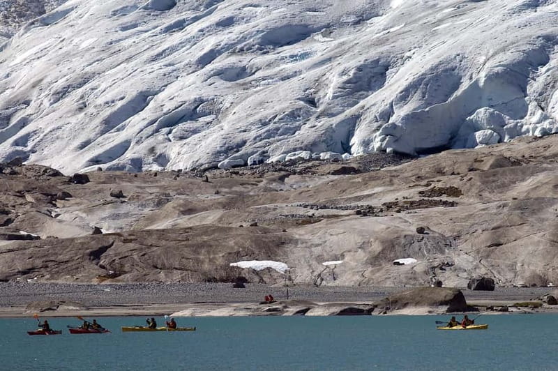 Nigards: Kayaking and Glacier Hike - What the $157 price includes