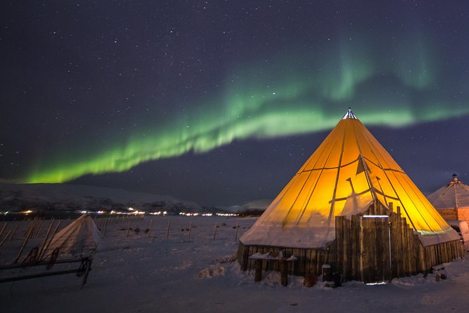 Night Reindeer Sledding with Camp Dinner and Chance of Northern Lights - Meeting 300 reindeer outside Tromsø