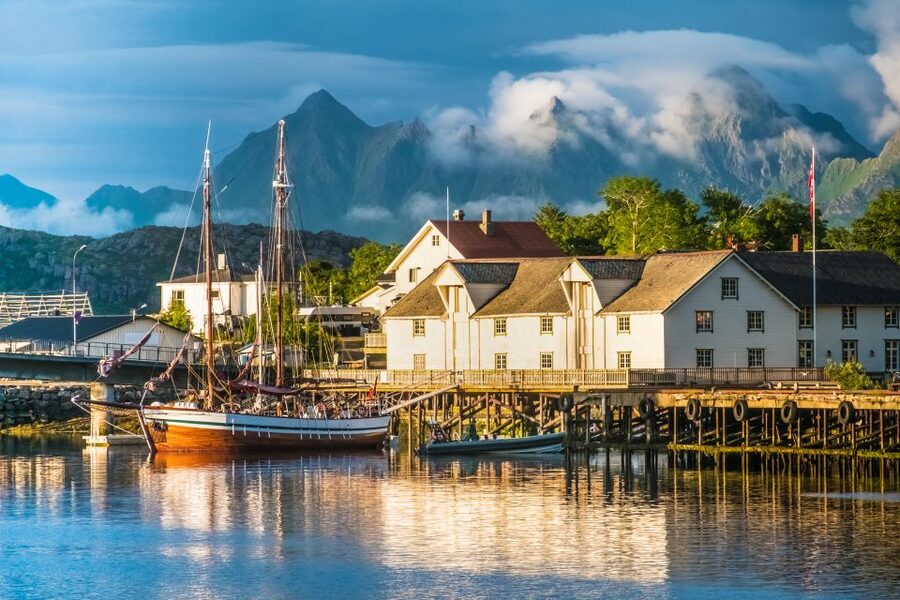North Lofoten Top Highlights Photo Tour (Haukland) - Rørvik Beach offers another side of the Arctic coast