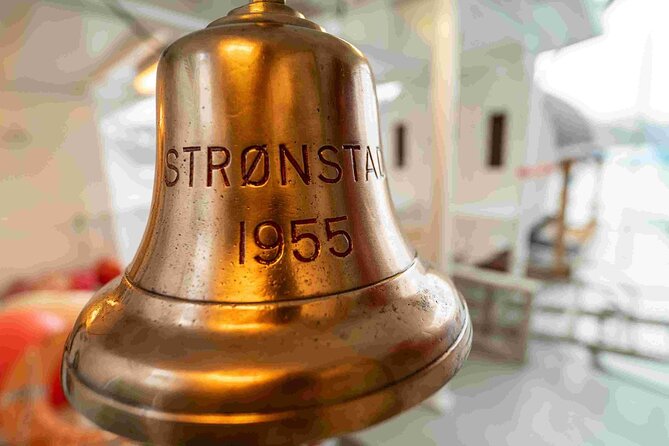 Northern Light cruise on the vintage vessel MS Strønstad - What the cruise can and cannot do