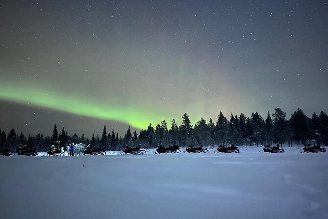 Northern Light snowmobile tour in Kiruna 7:30 pm - Pickup, meeting point, and group size
