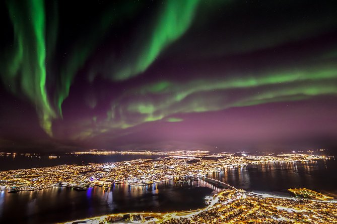 Northern lights cable car excursion - The 7 pm meeting at Kirkegata 7