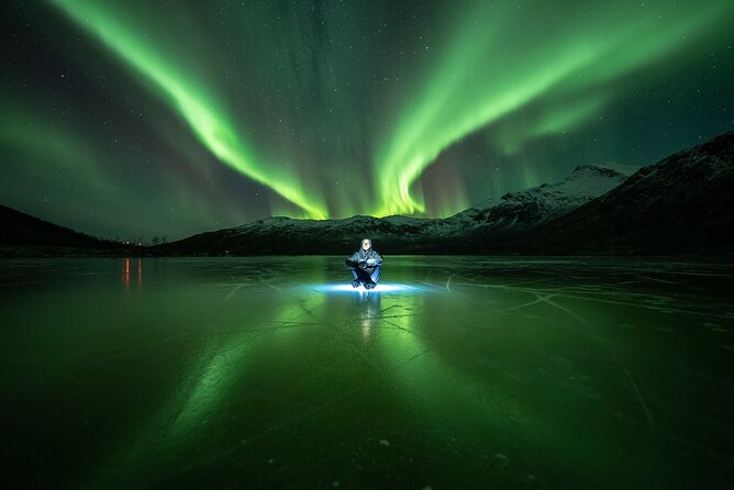 Northern Lights Expedition Tromsø - 6 people - Arctic Photo Guide - Photography help that saves you from camera trouble
