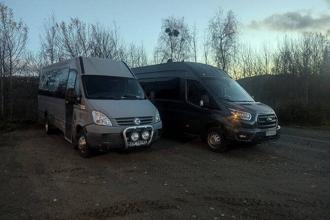 Northern Lights Minibus Chase Max 16 Person In Group - Who Will Get the Most From This Outing?