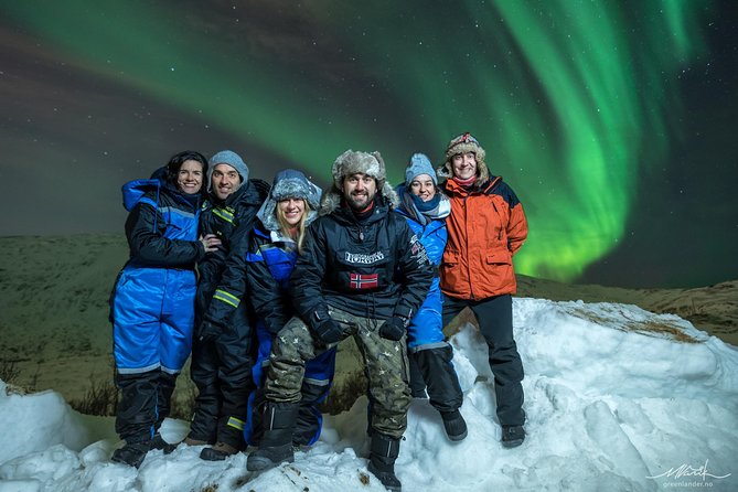 Northern Lights Private tour with your special ones - Greenlander - Photography without having to chase the perfect shot