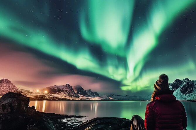 Northern Lights Tour, Tromso, Local Guide, Private Basecamp - What the basecamp stop offers