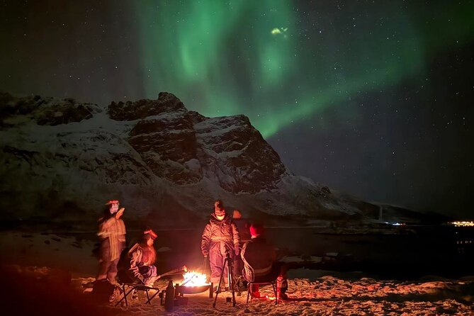 Northern Lights Tour with Hot Food and Drinks in Tromso - Key points to know before booking