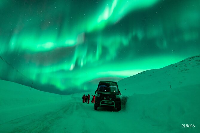 Northern Lights x Mini Bus Chase - How the minibus chase works in poor weather