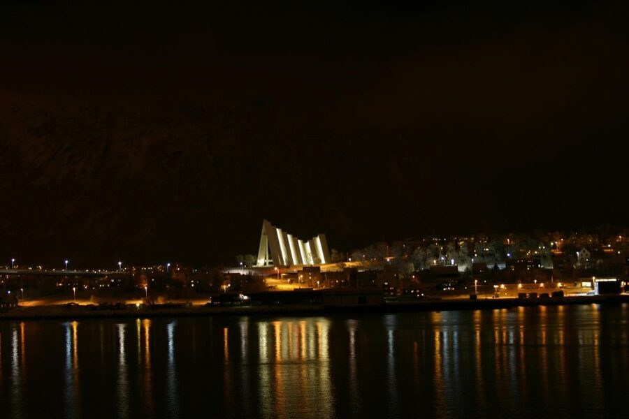 Norwegian Coastal Cities: Smartphone Audio Guide App - Key Points for Planning Your Coastal Walks