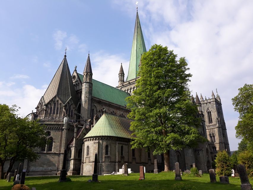 Norwegian Coastal Cities: Smartphone Audio Guide App - Trondheim, Nidaros Cathedral, and Bakklandet