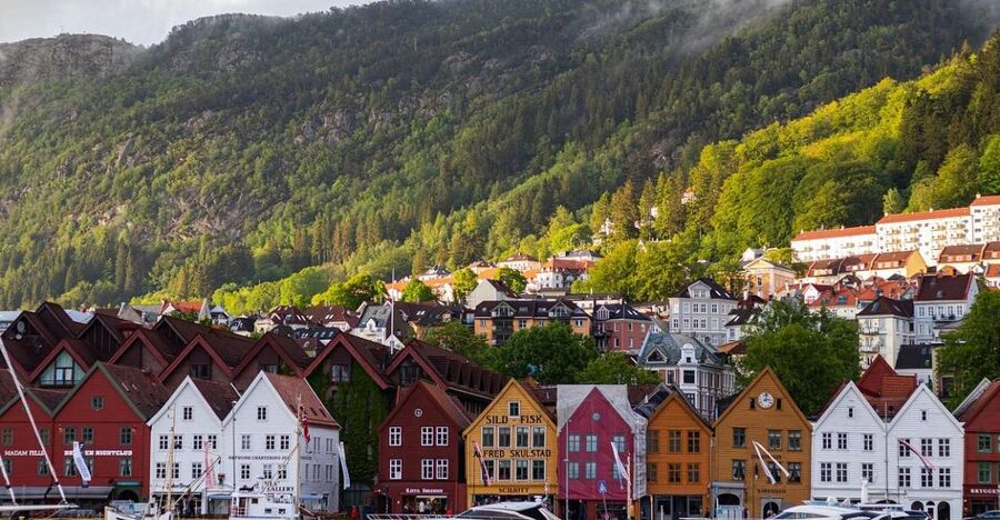 Norwegian Coastal Cities: Smartphone Audio Guide App - The 34-Port Route and What You Actually Receive
