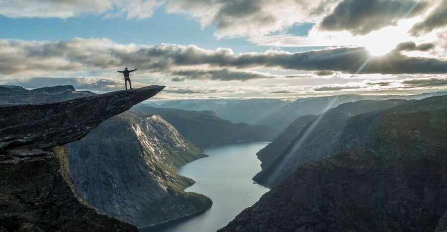 Odda: Trolltunga Via Ferrata, Sunset and Sunrise - From Ringedalen Lake to the foot of the climb