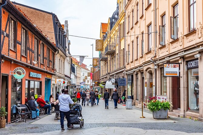 Old Town Helsingborg: Exploration Game and Self-Guided Tour - Kärnan explains Helsingborg’s strategic past