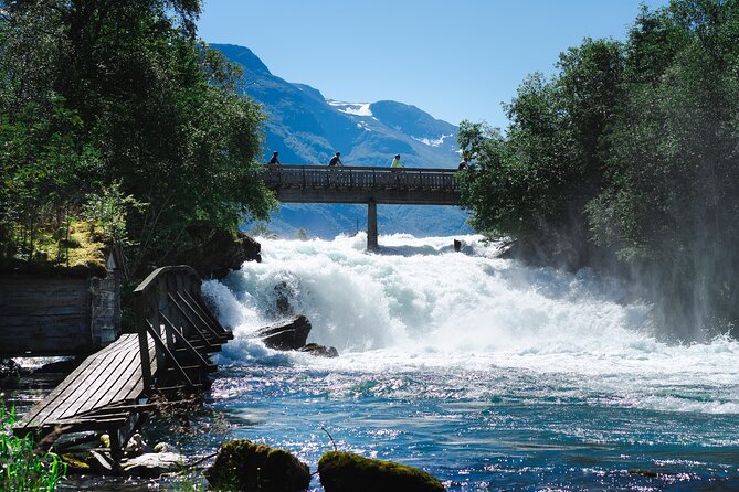 Olden: Fjord e-bike tour - What Ben adds to the ride