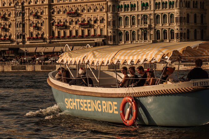 Open Electric Boat Ride in Stockholm with Live-Guide - Why a quiet electric boat suits Stockholm