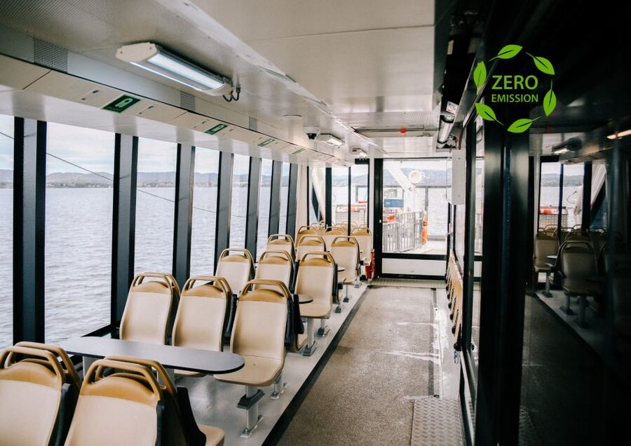 Oslo: 100% Electric Oslofjord Sightseeing Cruise - Islands, cabins, and everyday fjord life