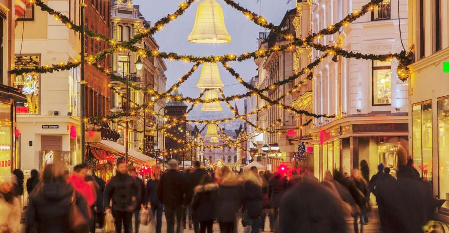 Oslo: 2-hour Christmas Private Walking Tour - Starting beside the Nobel Peace Center