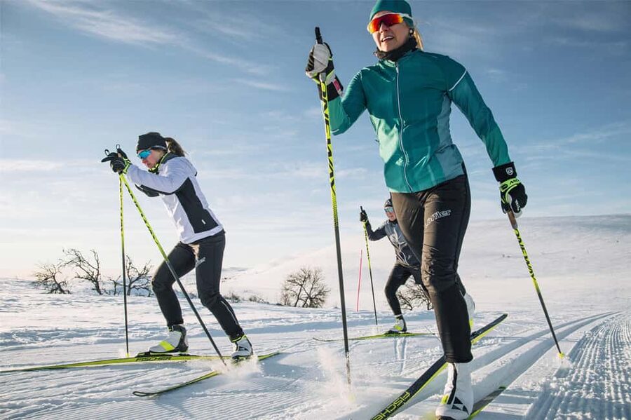 Oslo: 3-hour Cross Country trip with equipment and guide - Learning the rhythm of classic cross-country skiing