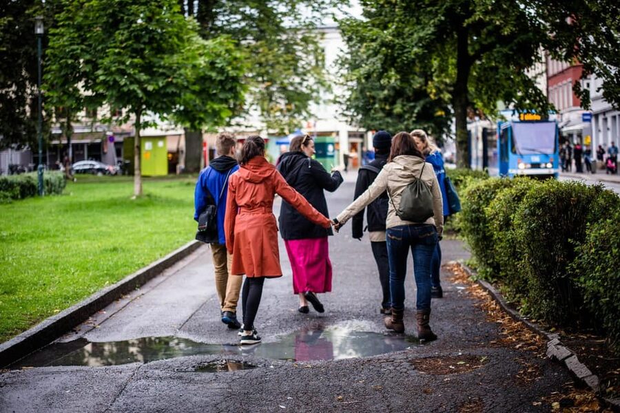 Oslo: 3-hour Private Walking Tour of Bohemian Grünerløkka - Pace, Languages, and Practical Details