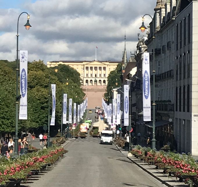 Oslo: City Walking Tour - From medieval fortress to modern fjord