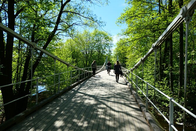 Oslo City Walks - Historic River Walk - Mathallen, the practical midpoint at 15 minutes