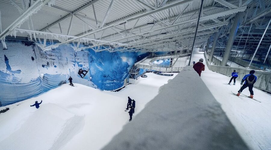 Oslo: Day Pass for Downhill Skiing at SNØ Ski Dome - Why SNØ is different from an ordinary ski center