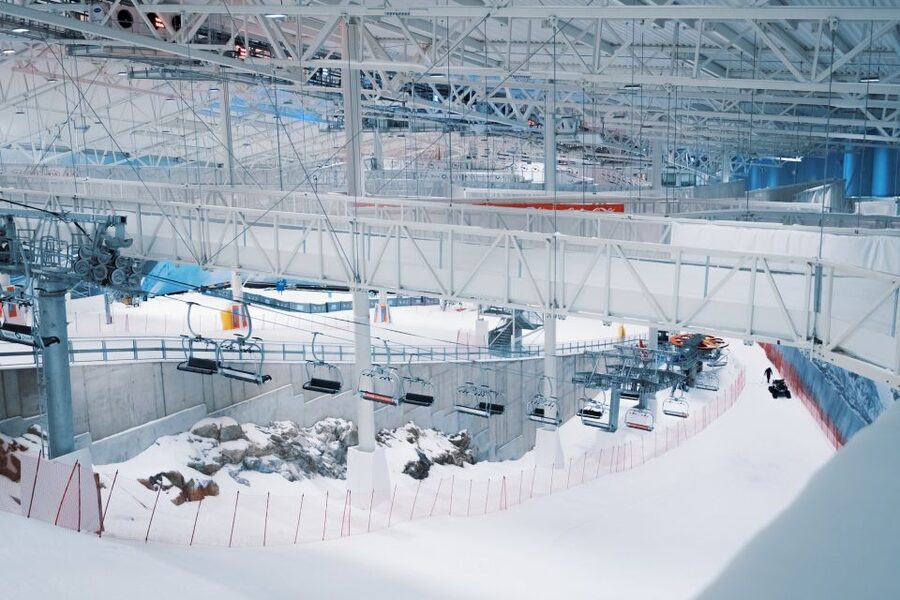 Oslo: Day Pass for Downhill Skiing at SNØ Ski Dome - The suspended cross-country track