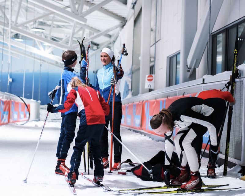 Oslo: Day Pass for Downhill Skiing at SNØ Ski Dome - Arriving at the Welcome Center