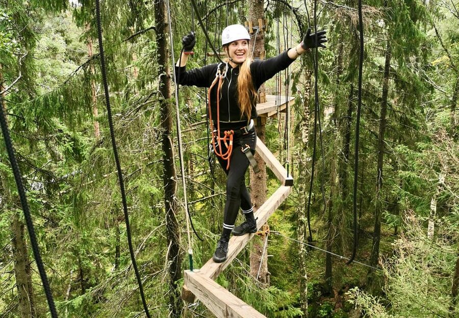Oslo: Day ticket to Oslo's favourite Climbing Park - What a day at Oslo Klatrepark feels like