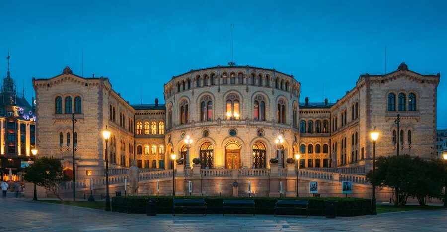 Oslo: Express Walk with a Local in 60 minutes - Key points at a glance