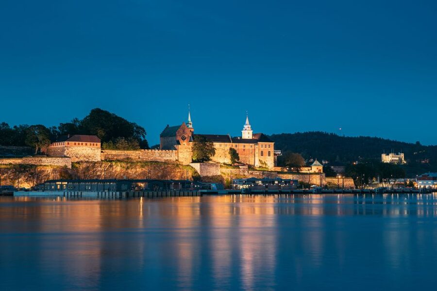 Oslo: Express Walk with a Local in 60 minutes - Timing the walk within your Oslo day