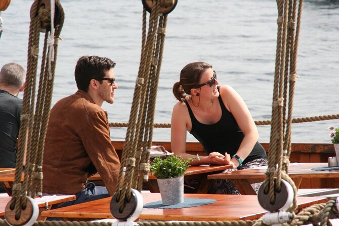 Oslo Fjord a Mini Cruise by Wooden Sailing Ship - A short cruise with a real Oslo setting