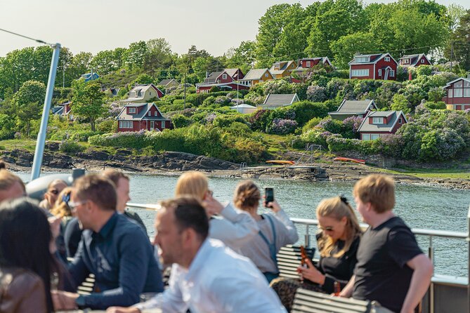 Oslo Fjord Brunch & Bubbles Cruise - Crew service makes a real difference