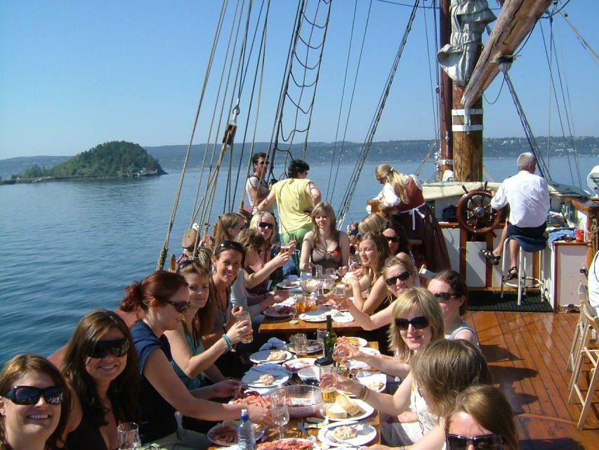 Oslo Fjord Evening Live Rock music cruise with Shrimp buffet - Oslo Fjord views, from islands to old fortresses