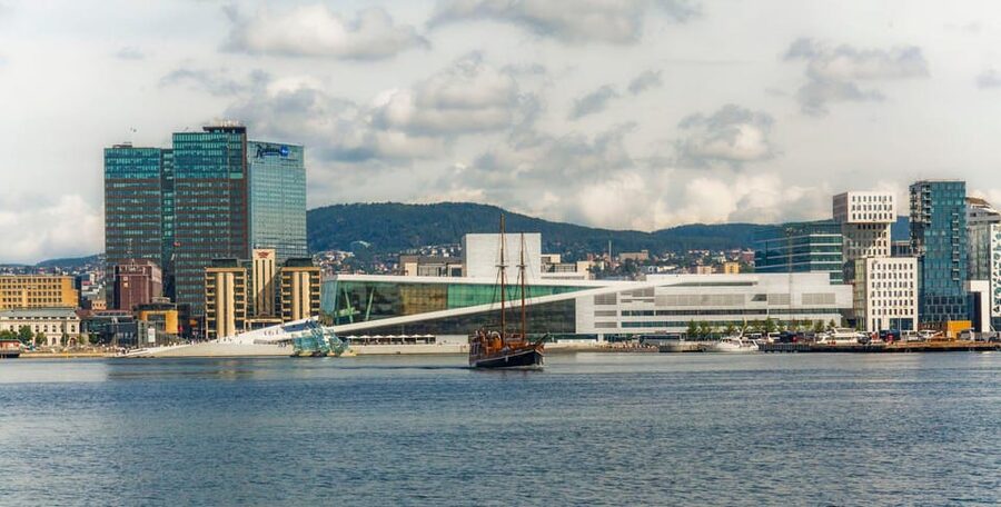 Oslo: Fjord Mini Cruise by Wooden Sailing Ship - Who should book this cruise?