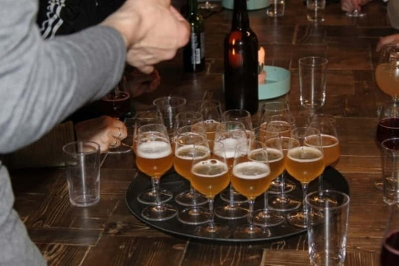 Oslo: Food Tasting and Walking Tour with a Local - Fish, cured meat, and seasonal Norwegian foods