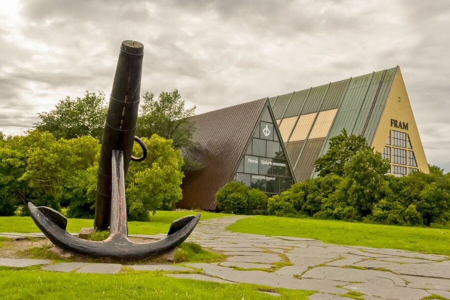 Oslo: Grand City Sightseeing Tour by Bus with Fjord Cruise - How the 7.5-hour pace feels