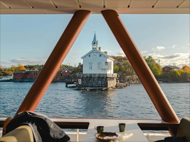 Oslo: Guided Sightseeing Fjord Cruise on Premium Silent Boat - Sjøstrand, Vassholmen, and Bygdøy