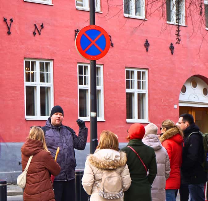 Oslo: History, Art and Secrets Tour - Karl Johans Street and Oslo Central Station