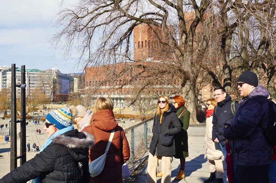 Oslo: History, Art and Secrets Tour - Akershus Fortress and the city’s repeated fires