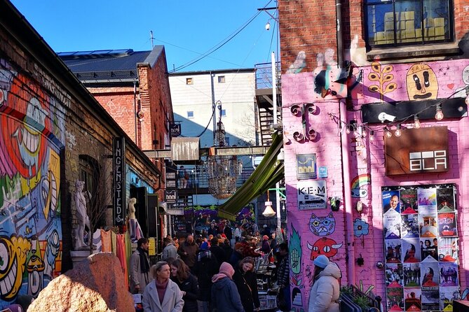 Oslo: Norwegian Food Tour & Hidden Gems City Walk - Birkelunden and the farm-to-table main course