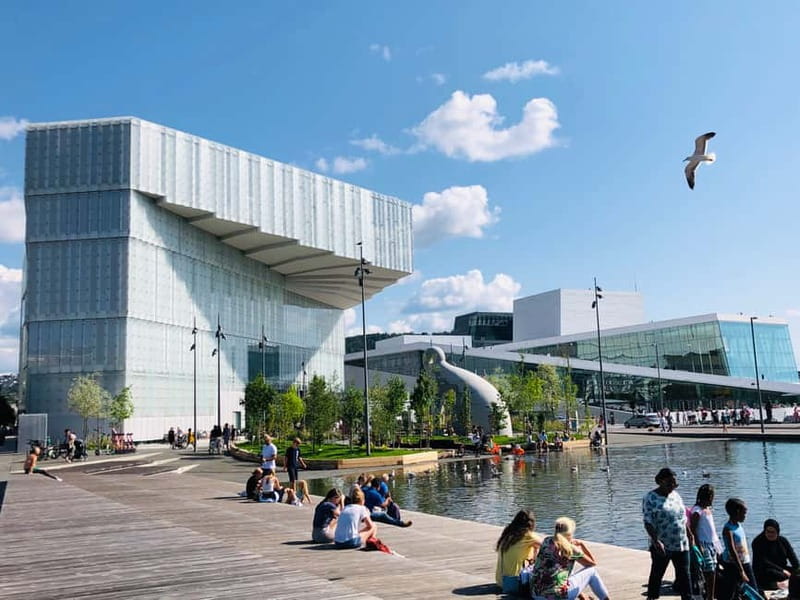 Oslo: Oslo Discovery Tour with 2 Museums Included - Key Points at a Glance