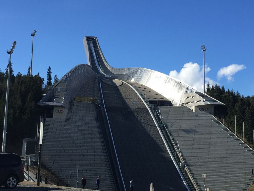 Oslo: Panoramic View and Sculpture Park Walk - Riding up to the Holmenkollen ski jump