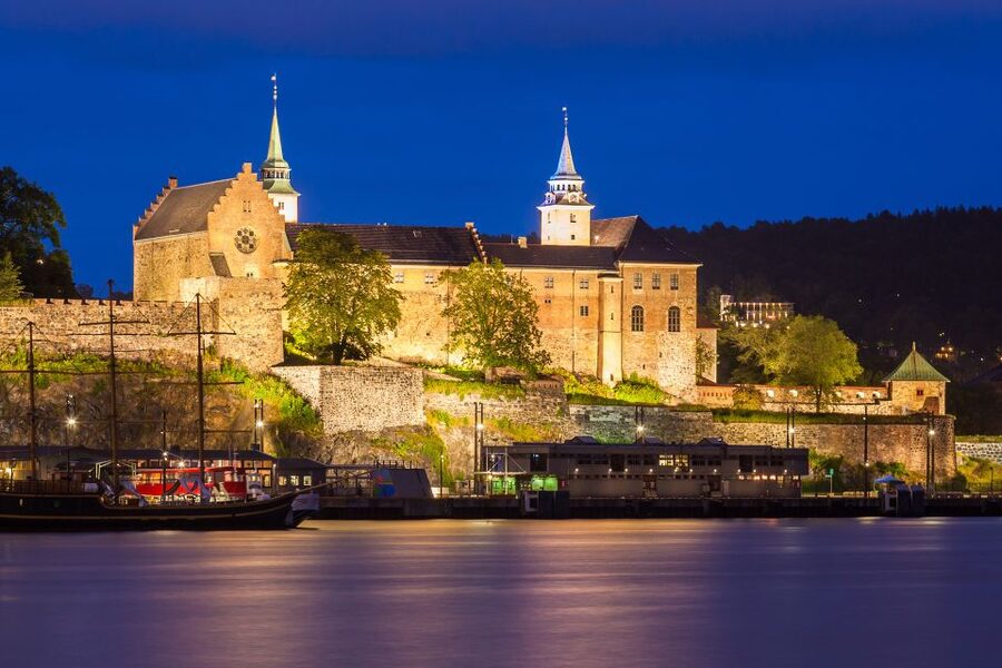 Oslo: Private City Center Highlights Guided Walking Tour - Key points to know before booking